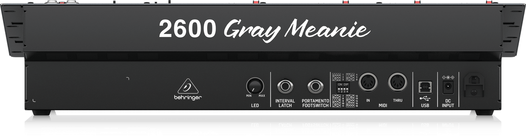 BEHRINGER 2600
