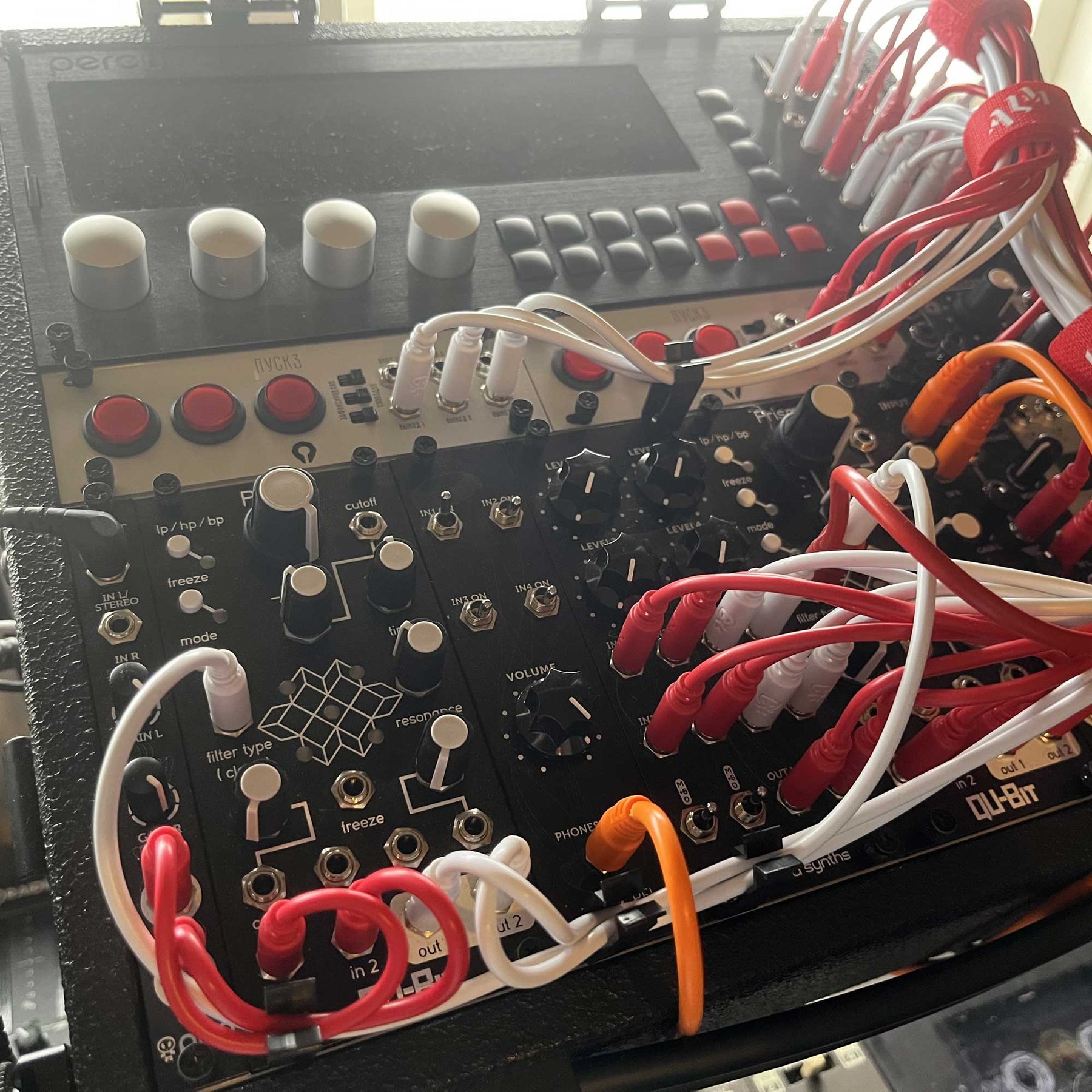 Empty Uro Rack GAMMALITE SYSTEMS NEST TAMERS EURORACK CABLE MANAGEMENT SYSTEM ...