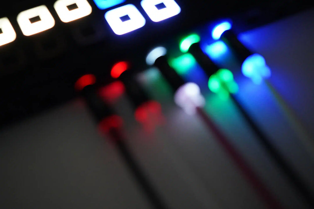 OXI GLOWS LED PATCH CABLES