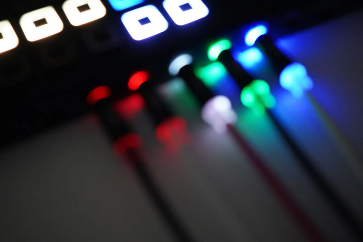 OXI GLOWS LED PATCH CABLES