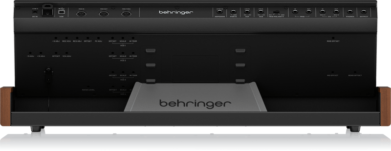 BEHRINGER MONOPOLY POLYPHONIC SYNTHESIZER