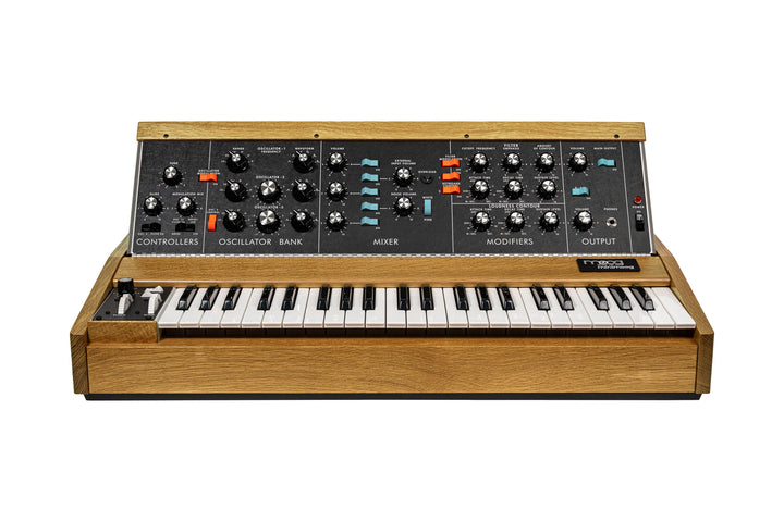 MOOG MINIMOOG MODEL D BOB MOOG TRIBUTE EDITION