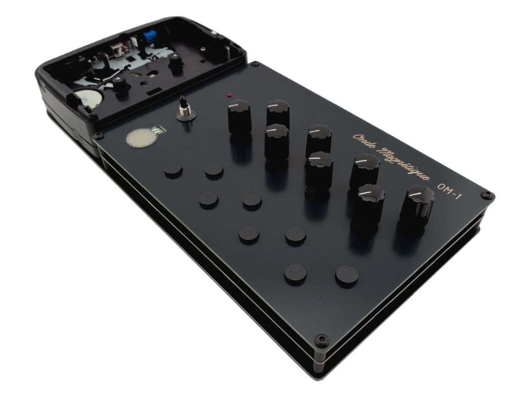 ONDE MAGNETIQUE OM-1 CASSETTE SYNTH