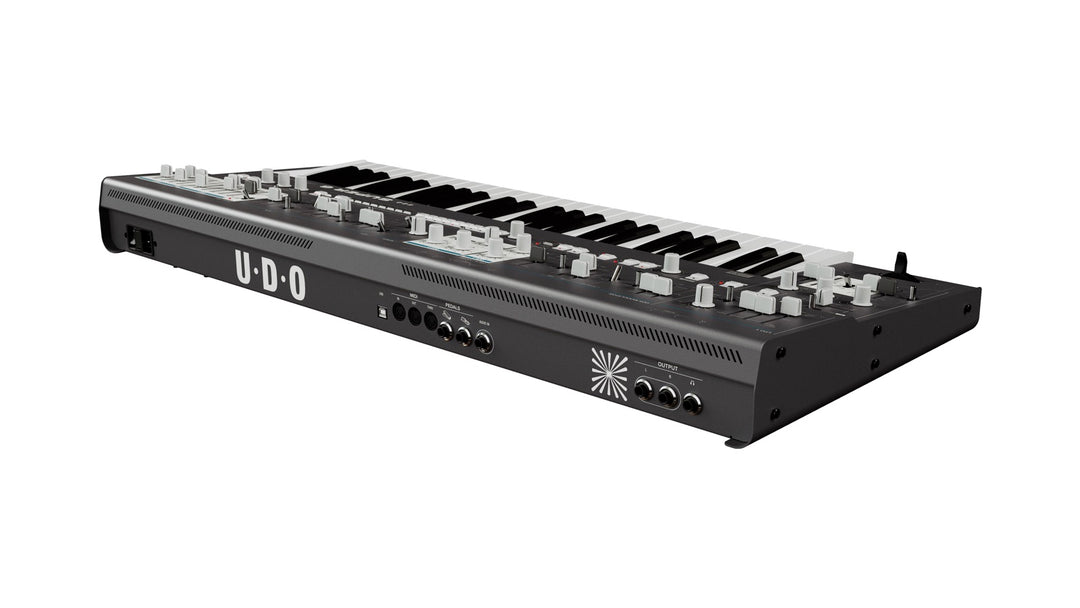 UDO AUDIO SUPER 6 ST49