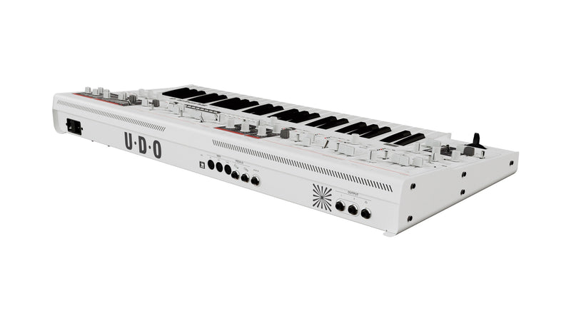 UDO AUDIO SUPER 6 ST49