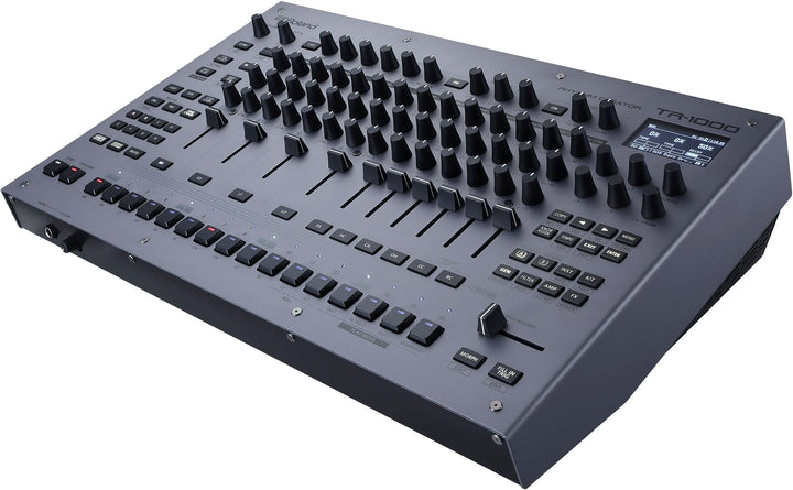 ROLAND TR-1000