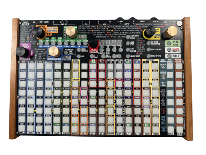 SYNTHSTROM DELUGE : USED