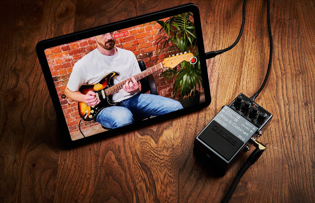 BOSS IR-2 AMP &amp; CABINET : B-STOCK
