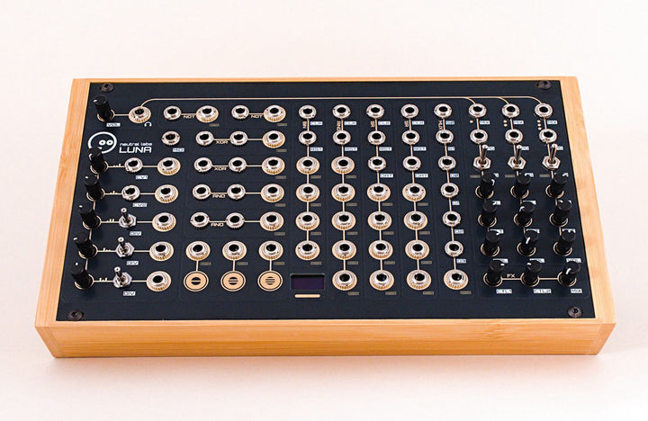 NEUTRAL LABS LUNA SYNTHESIZER