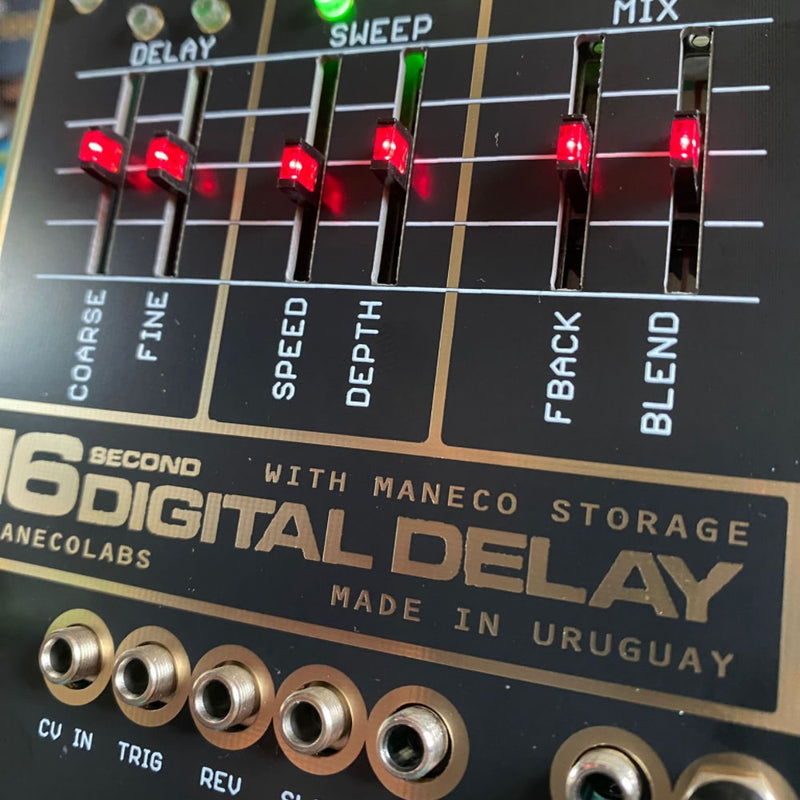MANECO LABS SIXTEEN SECONDS DELAY VINTAGE EURORACK