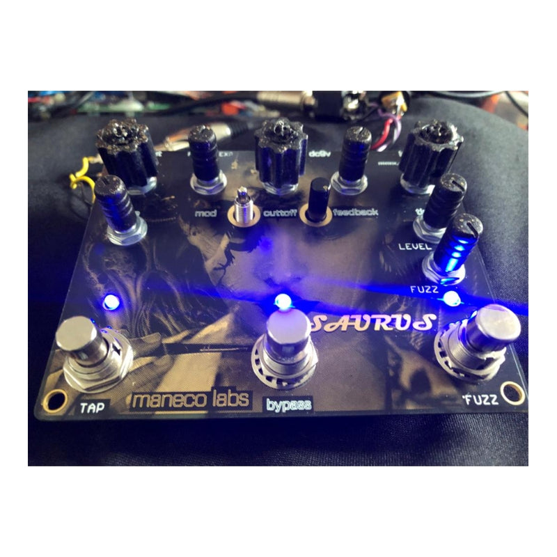 MANECO LABS SAURUS FUZZ DELAY FILTER PEDAL