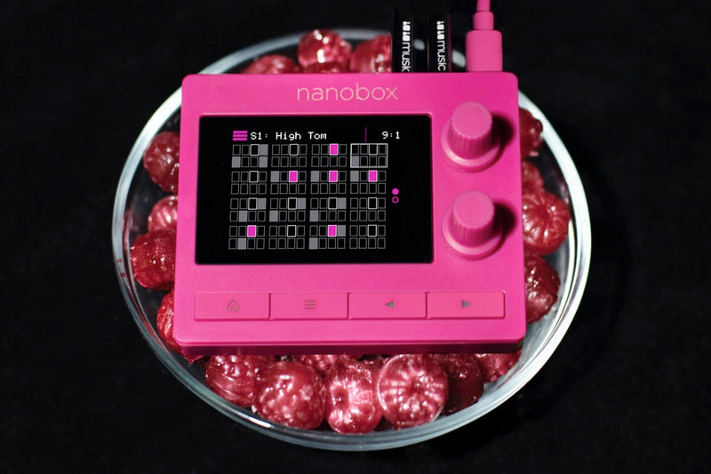 1010 MUSIC NANOBOX RAZZMATAZZ : B-STOCK