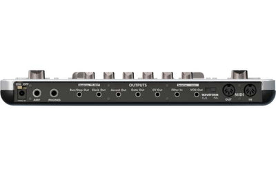 CYCLONE ANALOGIC TT-303 V2 BASS BOT