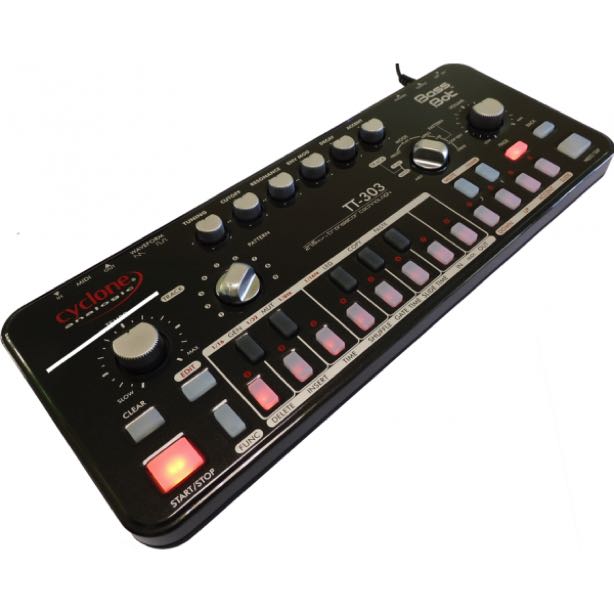 CYCLONE ANALOGIC TT-303 V2 BASS BOT BLACK