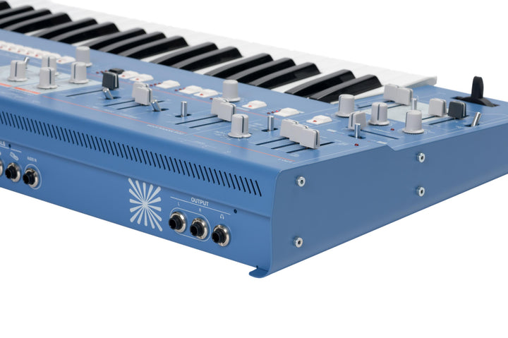 UDO AUDIO SUPER 6 BLUE