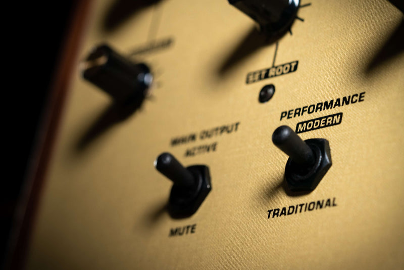 MOOG CLARAVOX CENTENNIAL RIGHT HAND | DISCONTINUED