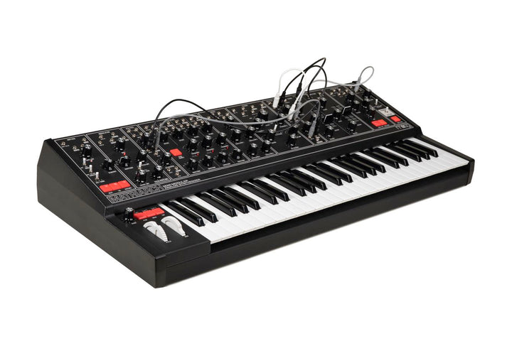 MOOG MATRIARCH DARK EDITION