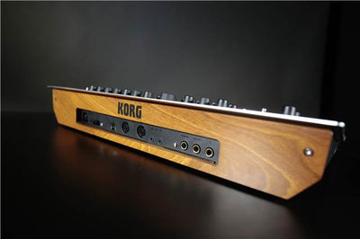 KORG MINILOGUE