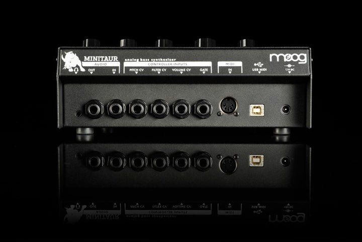 MOOG MINITAUR