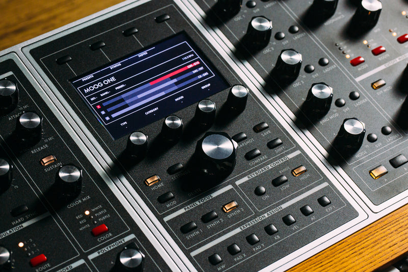 MOOG ONE 16 VOICE