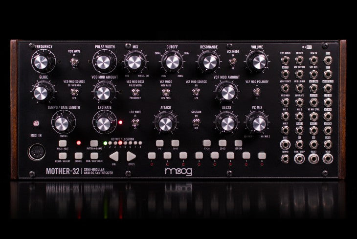 MOOG MOTHER 32