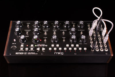 MOOG MOTHER 32