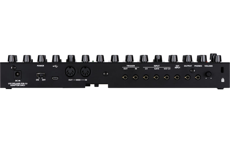 ROLAND SE-02 ANALOG SYNTHESIZER : OPEN BOX