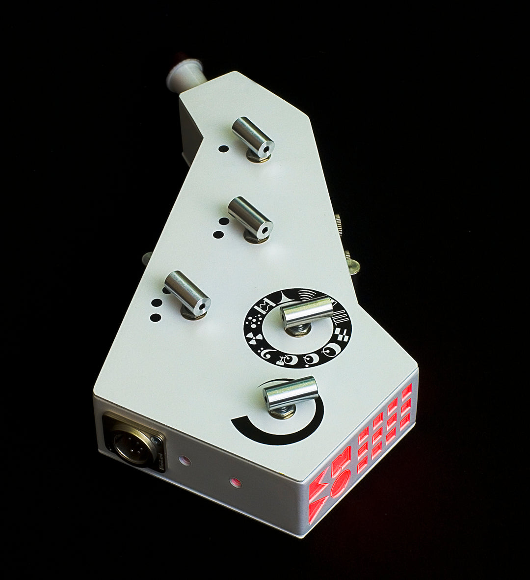 SOMA LABORATORY THE PIPE WHITE